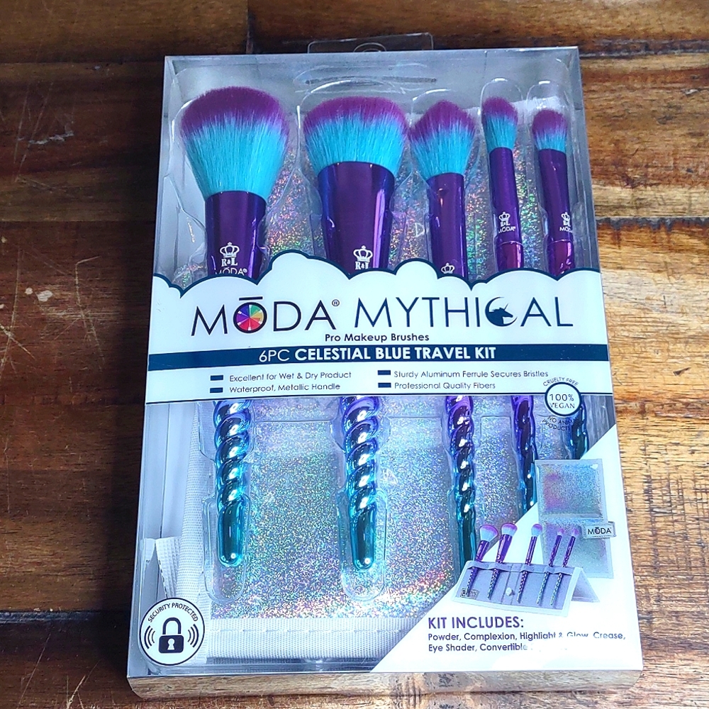 Moda Mythical 6 Piece Celestial Blue Travel Kit and Brushes